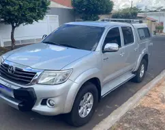 TOYOTA HILUX 2.7 SRV 4X4 CD 16V FLEX 4P AUTOMÁTICO TOYOTA HILUX 2.7 SRV 4X4 CD 16V FLEX 4P AUTOMÁTICO