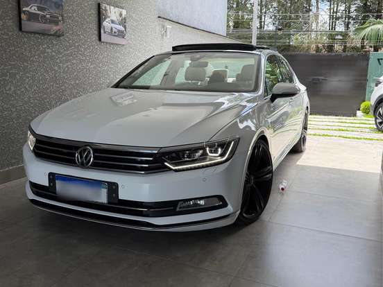 VOLKSWAGEN-PASSAT-2.0 16V TSI BLUEMOTION GASOLINA HIGHLINE 4P DSG VOLKSWAGEN-PASSAT-2019