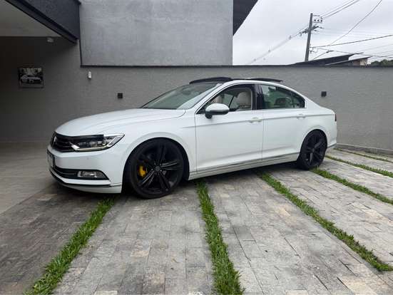 VOLKSWAGEN-PASSAT-2.0 16V TSI BLUEMOTION GASOLINA HIGHLINE 4P DSG VOLKSWAGEN-PASSAT-2019