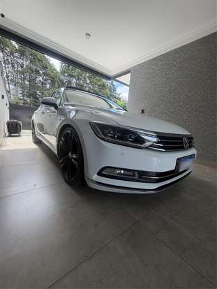 VOLKSWAGEN-PASSAT-2019