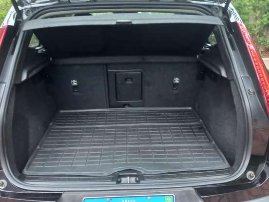 VOLVO-XC40-2.0 T4 GASOLINA GEARTRONIC VOLVO-XC40-2019