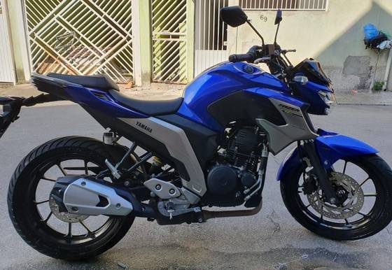 YAMAHA FZ25 FAZER ABS 