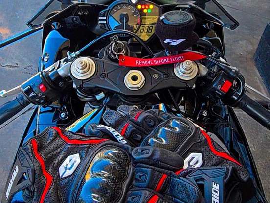 YAMAHA-YZF R1 YAMAHA-YZF R1-2011