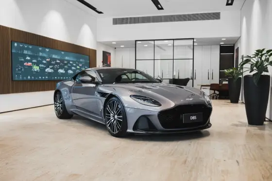 ASTON MARTIN DBS 5.2 V12 TURBO GASOLINA COUPE AUTOMÁTICO
