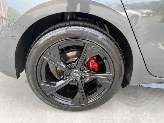 AUDI-A3-2021