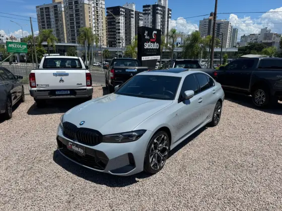 BMW 330e 2.0 16V TURBO HÍBRIDO M SPORT AUTOMÁTICO