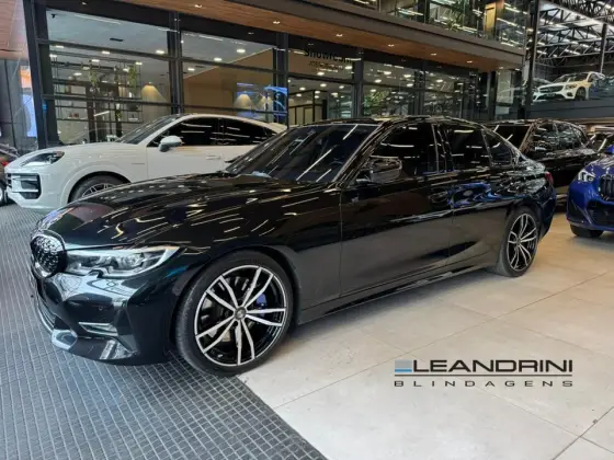 BMW 330i 2.0 16V TURBO GASOLINA SPORT AUTOMÁTICO