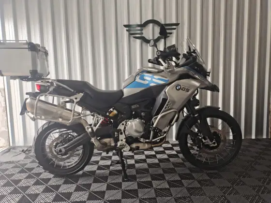 BMW F 850 GS ADVENTURE PREMIUM BMW F 850 GS ADVENTURE PREMIUM