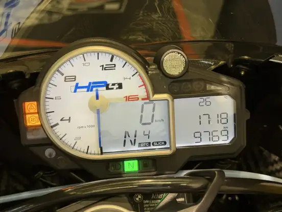 BMW-S 1000 RR HP4 COMPETITION-2012