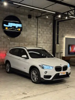 BMW X1 2.0 16V TURBO ACTIVEFLEX SDRIVE20I 4P AUTOMÁTICO