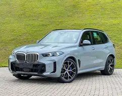 BMW X5 3.0 I6 TURBO HÍBRIDO XDRIVE50E M SPORT AUTOMÁTICO BMW X5 3.0 I6 TURBO HÍBRIDO XDRIVE50E M SPORT AUTOMÁTICO