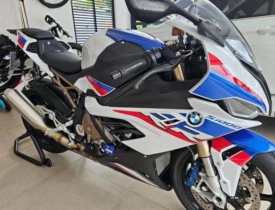 BMW-S 1000 RR M-2022