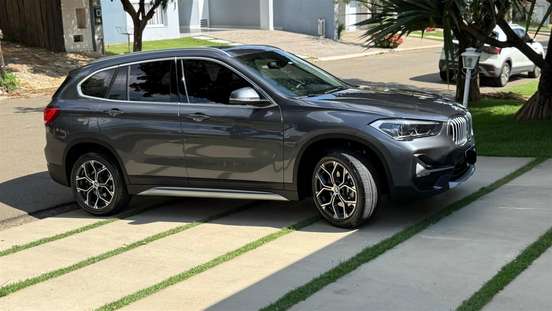 BMW-X1-2.0 16V TURBO ACTIVEFLEX SDRIVE20I X-LINE 4P AUTOMÁTICO BMW-X1-2020