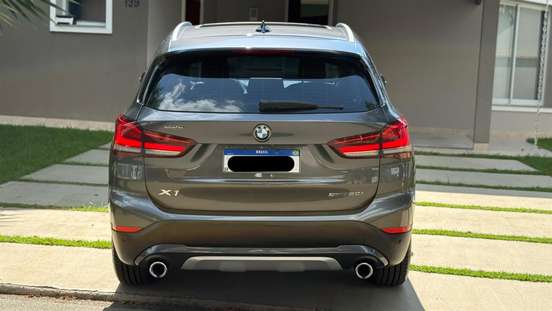BMW-X1-2.0 16V TURBO ACTIVEFLEX SDRIVE20I X-LINE 4P AUTOMÁTICO BMW-X1-2020