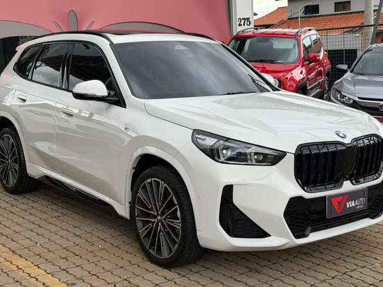 BMW-X1-2.0 16V TURBO GASOLINA SDRIVE20I M SPORT STEPTRONIC BMW-X1-2024