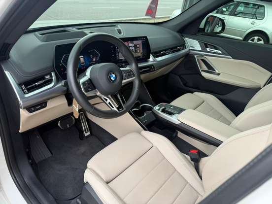 BMW-X1-2024