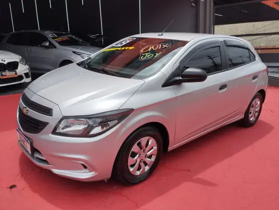CHEVROLET ONIX 1.0 MPFI JOY 8V FLEX 4P MANUAL CHEVROLET ONIX 1.0 MPFI JOY 8V FLEX 4P MANUAL