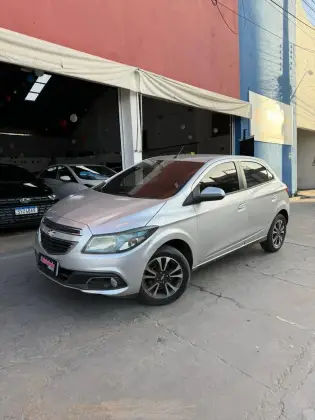CHEVROLET ONIX 1.4 MPFI LTZ 8V FLEX 4P MANUAL