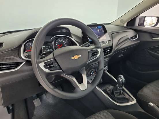 CHEVROLET-ONIX-2024