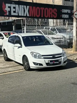 CHEVROLET VECTRA 2.0 MPFI ELEGANCE 8V 140CV FLEX 4P AUTOMÁTICO
