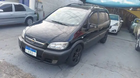 CHEVROLET ZAFIRA 2.0 MPFI ELEGANCE 8V FLEX 4P AUTOMÁTICO