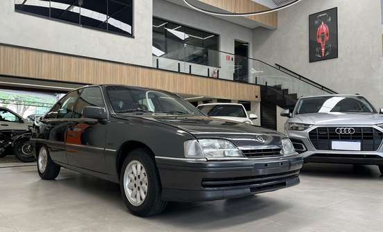 CHEVROLET-OMEGA-1992