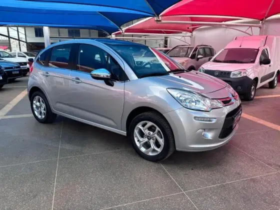 CITROËN C3 1.6 VTI 120 FLEX EXCLUSIVE EAT6
