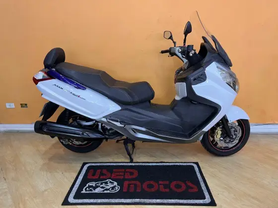 DAFRA MAXSYM 400i 
