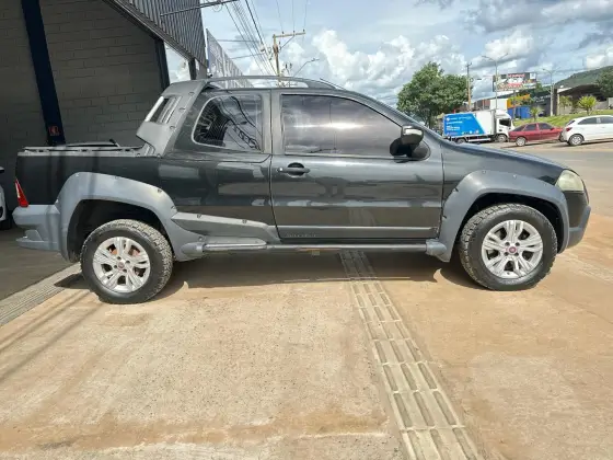 FIAT STRADA 1.8 MPI ADVENTURE CD 16V FLEX 2P AUTOMATIZADO