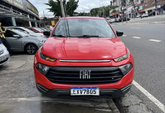 FIAT TORO 1.3 TURBO 270 FLEX ENDURANCE AT6 FIAT TORO 1.3 TURBO 270 FLEX ENDURANCE AT6