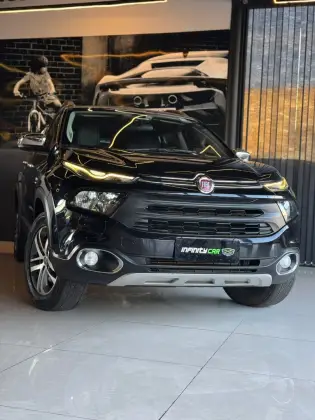 FIAT TORO 2.0 16V TURBO DIESEL FREEDOM 4WD AT9 FIAT TORO 2.0 16V TURBO DIESEL FREEDOM 4WD AT9