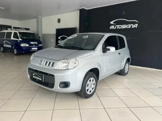 FIAT UNO 1.0 VIVACE 8V FLEX 2P MANUAL FIAT UNO 1.0 VIVACE 8V FLEX 2P MANUAL