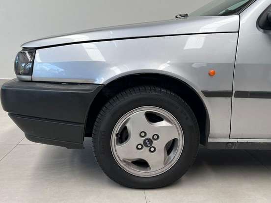 FIAT-TIPO-1.6 IE 8V GASOLINA 4P MANUAL FIAT-TIPO-1995