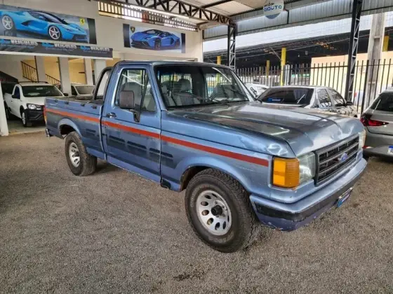 FORD F-1000 3.9 SUPER SÉRIE 4X2 CS 8V TURBO DIESEL 2P MANUAL