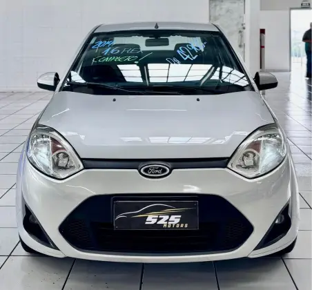 FORD FIESTA 1.6 ROCAM SEDAN 8V FLEX 4P MANUAL FORD FIESTA 1.6 ROCAM SEDAN 8V FLEX 4P MANUAL