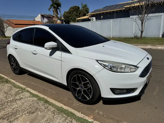 FORD FOCUS 2.0 TITANIUM 16V FLEX 4P POWERSHIFT