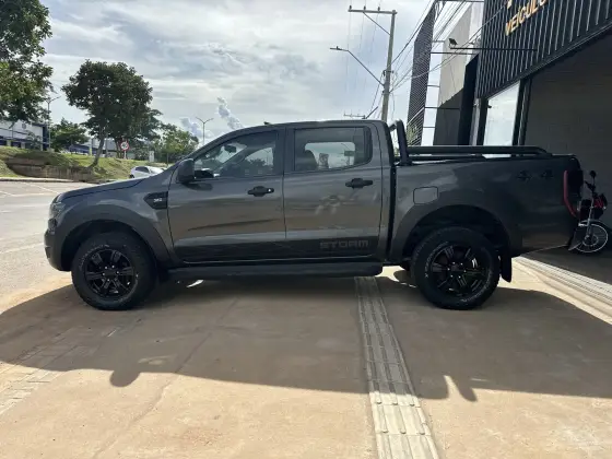 FORD RANGER 3.2 STORM 4X4 CD 20V DIESEL 4P AUTOMÁTICO