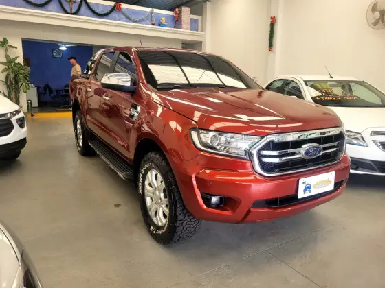 FORD RANGER 3.2 XLT 4X4 CD 20V DIESEL 4P AUTOMÁTICO FORD RANGER 3.2 XLT 4X4 CD 20V DIESEL 4P AUTOMÁTICO