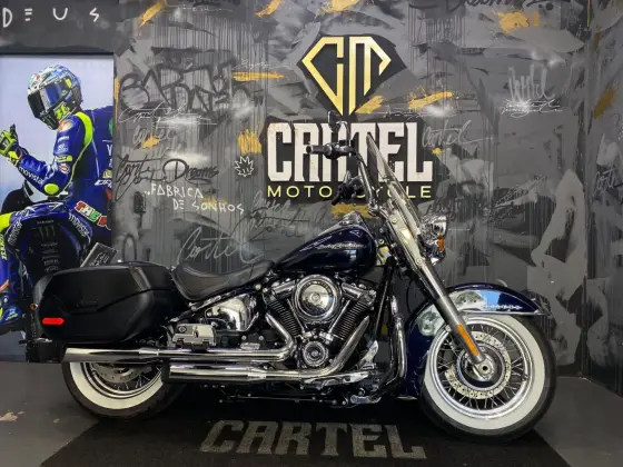 HARLEY-DAVIDSON SOFTAIL DELUXE 