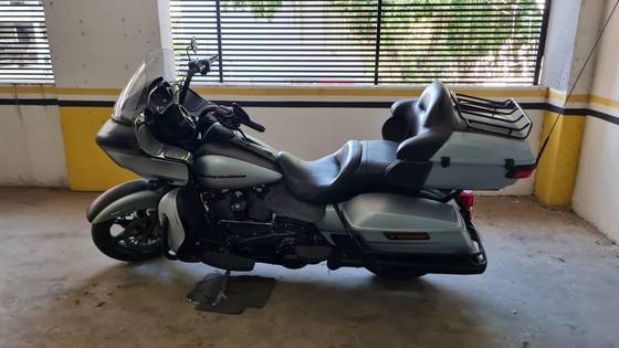 HARLEY-DAVIDSON ROAD GLIDE LIMITED 