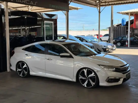 HONDA CIVIC 1.5 16V TURBO GASOLINA TOURING 4P CVT