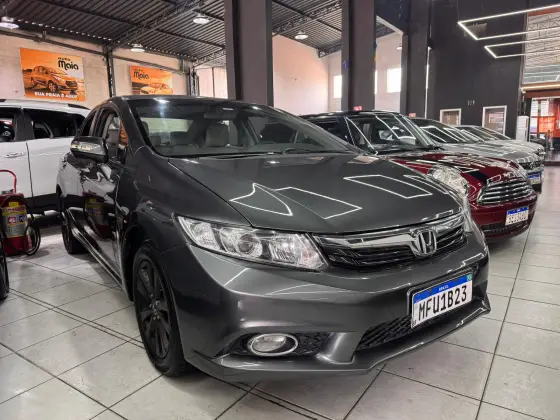 HONDA CIVIC 2.0 LXR 16V FLEX 4P AUTOMÁTICO HONDA CIVIC 2.0 LXR 16V FLEX 4P AUTOMÁTICO