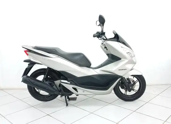 HONDA-PCX-2017
