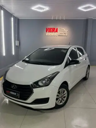 HYUNDAI HB20 1.0 COMFORT PLUS 12V TURBO FLEX 4P MANUAL HYUNDAI HB20 1.0 COMFORT PLUS 12V TURBO FLEX 4P MANUAL