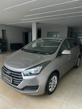 HYUNDAI HB20S 1.6 COMFORT PLUS 16V FLEX 4P AUTOMÁTICO