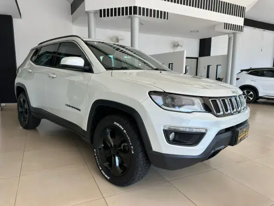 JEEP COMPASS 2.0 16V DIESEL LONGITUDE 4X4 AUTOMÁTICO