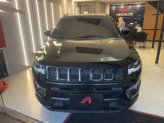 JEEP COMPASS 2.0 16V FLEX NIGHT EAGLE AUTOMÁTICO JEEP COMPASS 2.0 16V FLEX NIGHT EAGLE AUTOMÁTICO