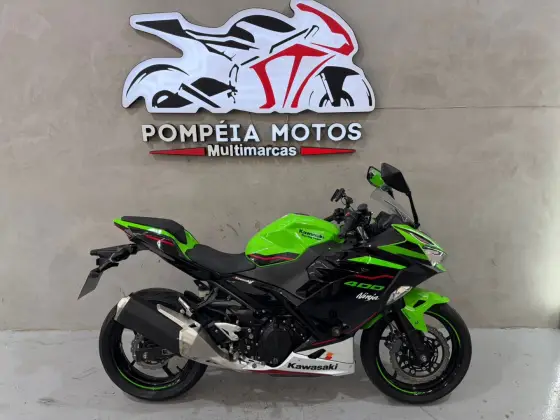 KAWASAKI NINJA 400 