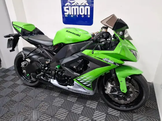 KAWASAKI NINJA ZX-10R 