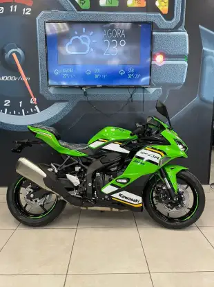 KAWASAKI-NINJA ZX-4R-2025